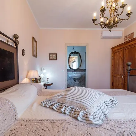 Casa Del Nonno Bingheri Фермерский дом *