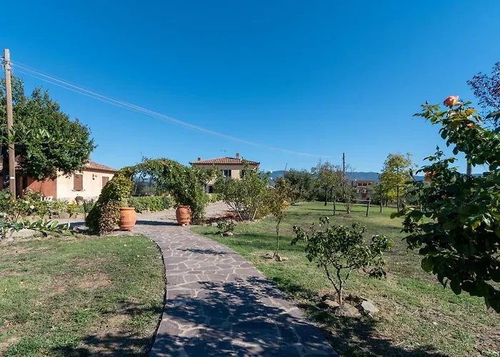 Casa Del Nonno Bingheri Κατάλυμα σε φάρμα *